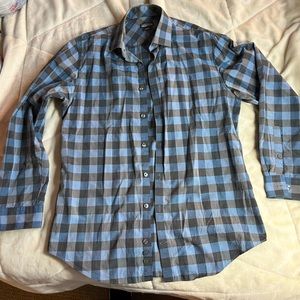 Kenneth Cole men’s blue striped, button down long sleeve shirt. Slim Fit.